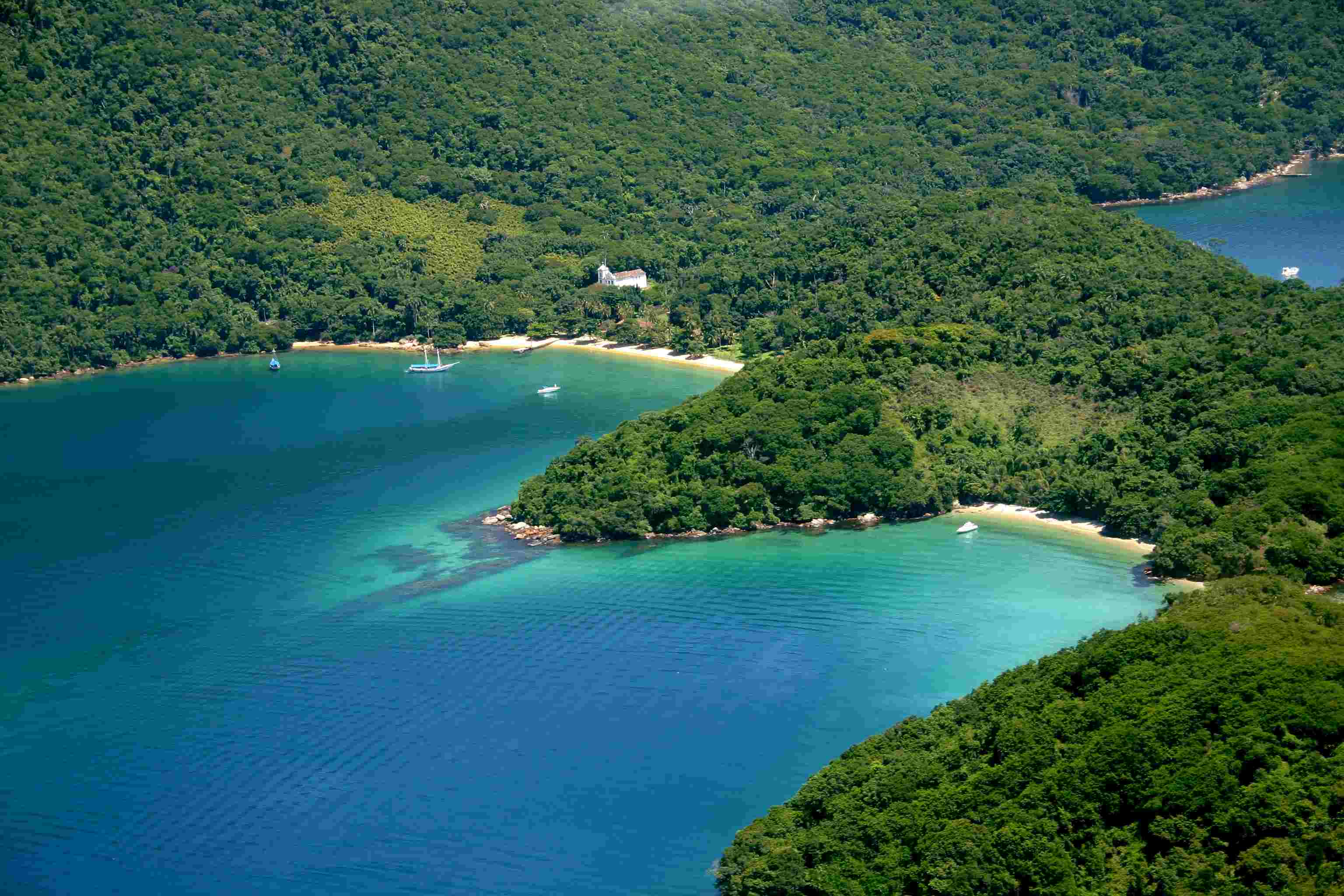 �����-���-����